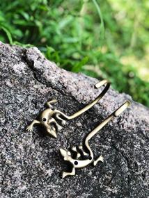 img 1 attached to 🦎 Luxurious Set of 2 Brass Gecko Hooks for Adventurous Home Decor Enthusiasts