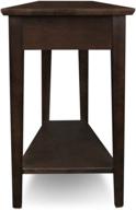 🪑 leick home 10074-ch угловой столик для кресла с полкой: стильная и функциональная мебель шоколадного дуба логотип