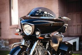 img 2 attached to Улучшите свой опыт на Harley-Davidson с помощью боковых зеркал заднего вида Kuryakyn 1449 Scythe Blade: хром, 1 пара.