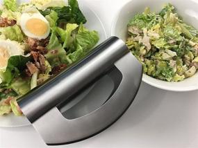 img 2 attached to 🥬 Без усилий нарезайте салат и овощи: Mezzaluna Salad Chopper от Checkered Chef - нож-качалка из нержавеющей стали с накладками на лезвие.