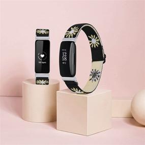 img 1 attached to OCEBEEC эластичные резинки: стильный черный цветочный дизайн для Fitbit Inspire 2/Inspire HR/Inspire - регулируемый мягкий эластичный нейлоновый петельный браслет на запястье для женщин и мужчин.