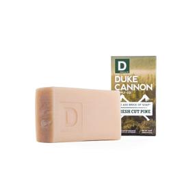 img 2 attached to 🛁 Duke Cannon Supply Co. Big Ass Brick of Soap - Супериорный Грейд, Крупное Мужское Мыло с Мускусными Мужскими Ароматами для Всех Типов Кожи - 10 унций, Аромат сосны