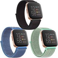 🌈 премиум нейлоновый набор петель для fitbit versa 2, versa lite и versa - мягкие, регулируемые и дышащие запасные ремни для женщин и мужчин (черный песок, зеленый, синий) логотип