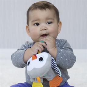 img 3 attached to 🐧 Детский игрушечный зубочистка Infantino с текстурой пингвина, 5,25x2x11 дюймов - улучшите опыт прорезывания зубов у ваших малышей (упаковка из 1)