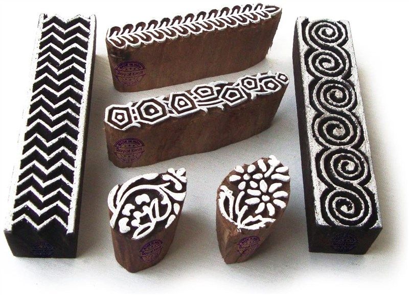 artistic spiral border pattern printing 로고