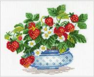 riolis basket strawberries counted kit 11 75 logo