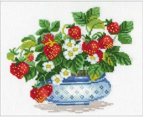 img 1 attached to RIOLIS Basket Strawberries Counted Kit 11 75