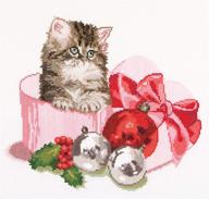 thea gouverneur counted cross stitch kit - christmas kitten - diy embroidery kit with pre-sorted dmc threads - aida fabric - 12.2 x 11.8inch logo