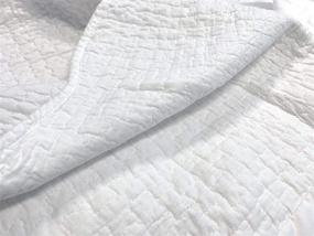img 1 attached to 🛏️ Одеяло белого цвета с пыльной воланом для кровати: матласси с тщательным дизайном и 16-дюймовым обвесом, размер Queen