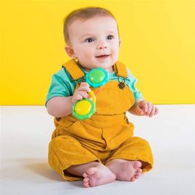 img 3 attached to 🔔 Яркая тряска-шумовка Bright Starts: веселая игрушка для развития детей от 3 месяцев, ярко-зеленая