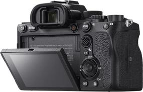 img 2 attached to 📷 Sony Alpha 7R IV Полнокадровая беззеркальная камера: высокое разрешение 61MP датчика, 10FPS с непрерывным отслеживанием автофокуса/автовыдержки.