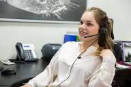 откройте для себя гарнитуру polycom shoretel yealink логотип