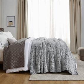 img 3 attached to 🛏️ Bedsure Ombre Fleece Sherpa Blanket: Super Soft Queen Size Bed Blanket for All Seasons - 2 Tone Gradient Grey (90x90 inches)