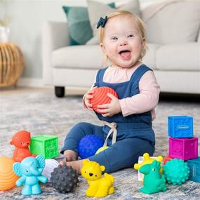 img 3 attached to 🔮Набор игрушек Infantino Sensory Balls Blocks & Buddies - 20 штук для развития тактильных ощущений, когнитивных и физических навыков, знакомства с цветами и цифрами в раннем возрасте.