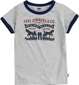 img 1 attached to Classic Graphic T-Shirt for Girls by Levi's: A Timeless Fashion Statement