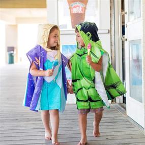 img 2 attached to Hulk Marvel Avengers Kids Bath/Pool/Beach Hooded Poncho by Jay Franco