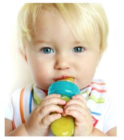 img 4 attached to 🍼 Nuby EZ Squee-Z - силиконовый самораспределитель детского питания для беззаботных приемов пищи - выбирайте из различных цветов!