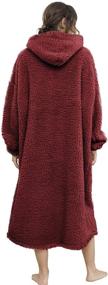 img 3 attached to 🍷Винный красный Sherpa Oversized Hoodie Sweatshirt TV Плед с длинными рукавами и карманом - Носимый плед