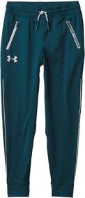 img 1 attached to 👕 Stylish and Sleek: Under Armour Pennant Tapered Blackout Boys' Clothing Collection