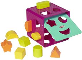 img 4 attached to Игрушка Playskool Form Fitter Shape Sorter: увлекательный куб для малышей от 18 месяцев и старше с 9 подходящими формами (эксклюзивный на Amazon)