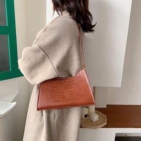 img 3 attached to 👜 Женская сумка ретро с крокодильим рисунком - AMHDV Handbags
