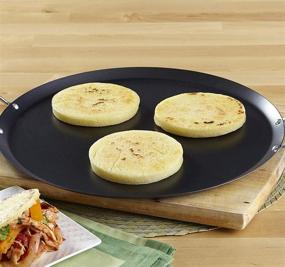 img 2 attached to 🍳 IMUSA USA 11" Антипригарный Карбоновая Сталь Comal: Ручки из бакелита, Черный