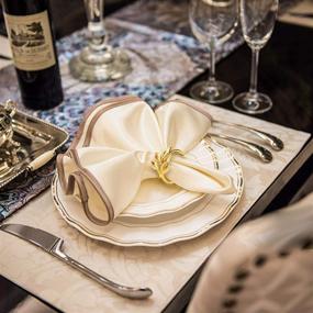img 2 attached to 🍽️ Повысьте качество обеденного опыта с набором из 20 золотых кольцев для салфеток KPOSIYA Leaf - идеально подходит для украшения стола, вечеринок и повседневного использования.