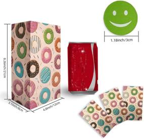 img 3 attached to 🍩 Цветные ручной работы бумажные пакеты для пончиков с улыбающимися наклейками - 12 пакетов пряников для праздников, чаепитий и праздников в розовом цвете.