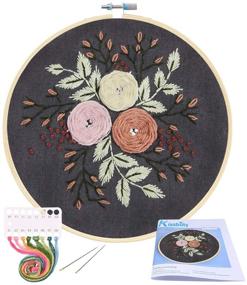 img 4 attached to 🌹 Полный стартовый набор для вышивания: раскрашенная ткань с рисунком, цветочный дизайн, бамбуковое кольцо, нитки разных цветов и инструменты - идеально для начинающих (Красивые розы)