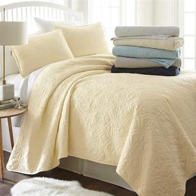 img 4 attached to Yellow Linen Market Quilted Coverlet 🌼 Set - Damask Pattern - Queen/Full Size