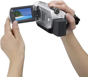 img 3 attached to 📷 Sony DCR-SR200 Handycam видеокамера: 2.1MP, 40 ГБ HDD, 10-кратное оптическое увеличение (модель снята с производства)