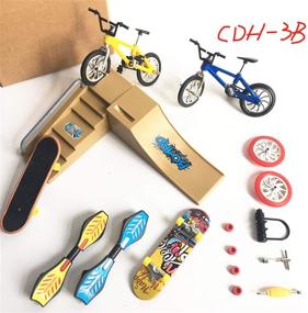 img 2 attached to Электронная детская игрушка- скейтборд на пальцах с пультом управления и игровыми транспортными средствами