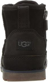 img 2 attached to Уютные и модные: унисекс-детские ботинки UGG Брэдли с высокими голенищами для комфорта в течение всего дня