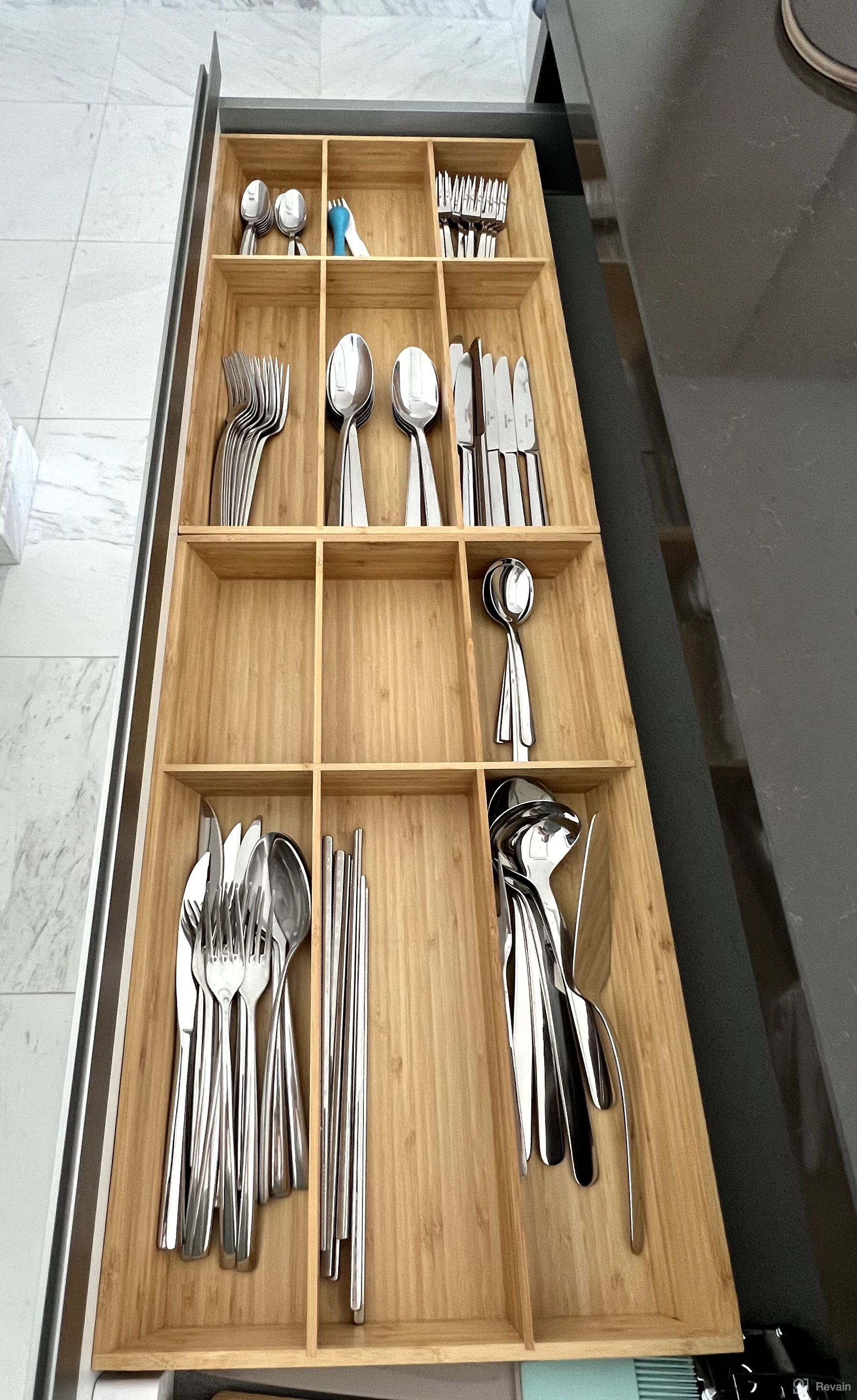 img 4 attached to 🍴 5-Compartment Bamboo Cutlery Tray – Kitchen Utensil, Silverware, and Flatware Drawer Organizer Dividers review by Lera Rad