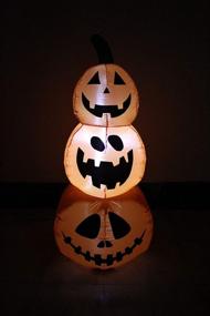 img 2 attached to Окунитесь в дух Хэллоуина с арт-декором ProductWorks 4-Foot Spooky Town Inflatable Pumpkins Yard