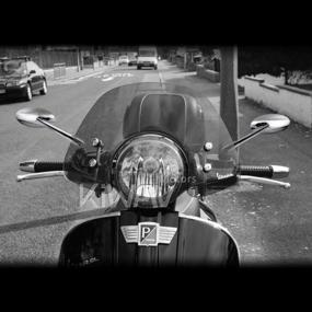 img 2 attached to Улучшите стиль своего мотоцикла с зеркалами KiWAV Ultra Chrome - овальной формы, алюминий с ЧПУ, 8 мм, совместимый с различными брендами