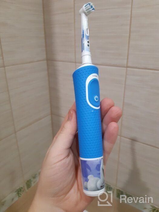img 2 attached to Oral-B Vitality Kids Frozen D100.413.2K review by Som Chai ᠌