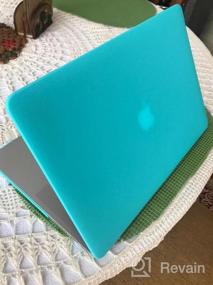 img 6 attached to Твердый чехол Peacock Green для MacBook Pro (Retina, 15 дюймов, середина 2012/2013/2014/середина 2015 г.) — модель A1398 (без компакт-диска, без сенсорной панели) от UESWILL, в комплекте салфетка для чистки из микрофибры
