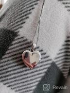 картинка 1 прикреплена к отзыву Soulmeet Sunflower Heart Locket Necklace - Personalized Sterling Silver/Gold Jewelry That Holds Photos, Keeping Your Loved Ones Close от Abidzar Olivas