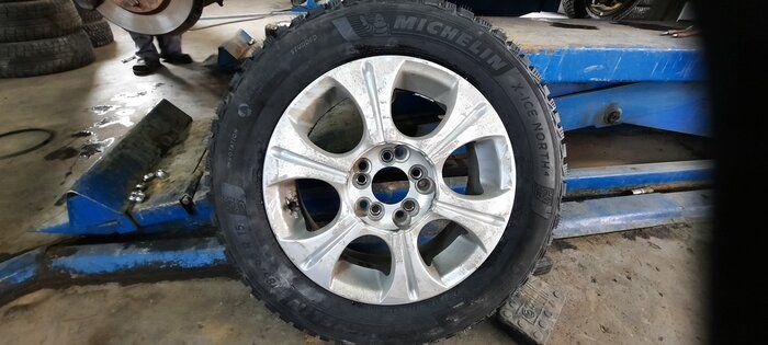 img 1 attached to MICHELIN X-Ice North 4 205/55 R16 94T winter review by Ada Kiepura ᠌