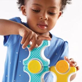 img 3 attached to Укладчики Guidecraft Grippies - набор из 16 предметов, магнитная строительная игрушка с мягкой ручкой для малышей, развивающая строительная игрушка STEM для детей