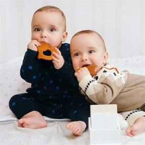img 3 attached to 🦉 Крепежная игрушка для зубов Haakaa Owl: 100% натуральный резиновый успокаивающий зубной игрушка для младенцев и малышей - мягкое жевание для детей от 3 месяцев+