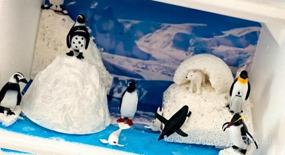 img 5 attached to Набор из 8 фигурок арктических животных-реалистичный пластиковый белый кит, тюлень, волк, лиса, белый медведь, императорский пингвин, фигурки, игрушки для детей, взрослых, украшения