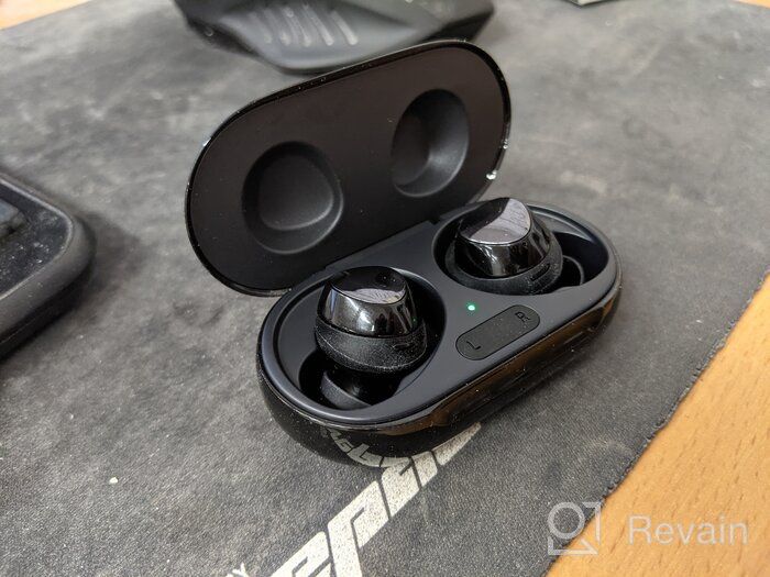 img 1 attached to 👂 Samsung Galaxy Buds+ Plus Pink SM-R175N True Wireless Earbuds - Wireless Charging Case Included (Korean Version) review by Ahmad ᠌