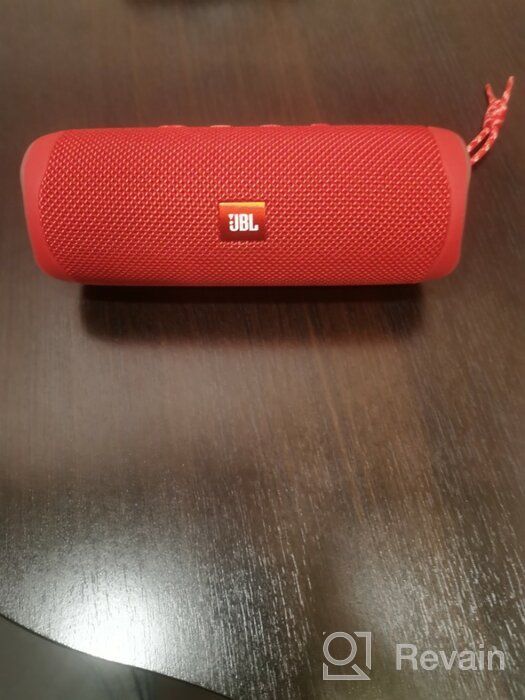 img 2 attached to 🔊 Renewed JBL Flip 5 Wireless Bluetooth Speaker with iPX7 Waterproof Rating and 3.0 Fast 10W Qi Dashboard Power Mat review by Agata Sikora ᠌