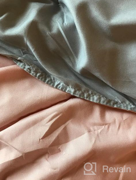 img 1 attached to 🛏️ Mohap Twin Pink Comforter: Ultra Warm & Fluffy Down Duvet | Lightweight, Premium Microfiber | 250GSM Softness & Comfort review by Kevin Silver