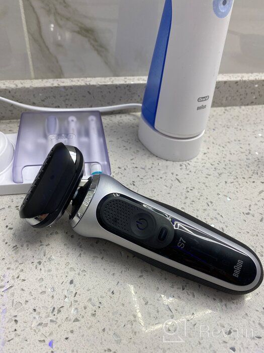 img 1 attached to 💙 Experience Ultimate Shaving Perfection with Braun Series 7 70-B7850cc in Blue review by Dwii Sara Agung ᠌