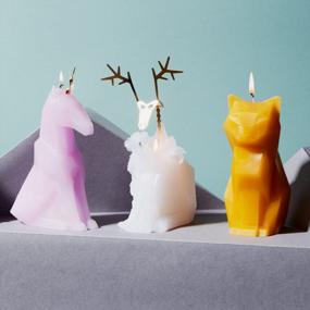 img 2 attached to Горчично-желтая свеча PyroPet для кошек с алюминиевым каркасом - уникальный подарок высотой 7 дюймов для любителей кошек, мам, жен, подруг - время горения 25 часов - идеально подходит для рождественских подарков