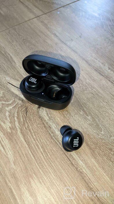 img 1 attached to JBL Live Free NC Plus - True Wireless Earbuds with Active Noise Cancelling, Bluetooth, Microphone, Up to 21 Hours Battery Life, Wireless Charging (Blue) review by Ada Kowalczyk ᠌