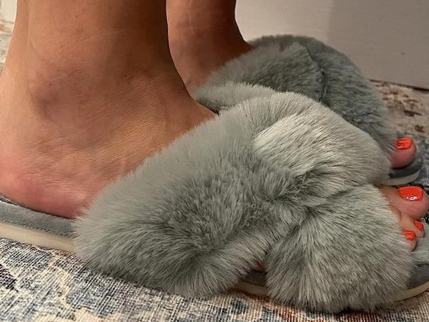 img 1 attached to Women'S Cross Band Slippers Fuzzy Soft House Slippers Plush Furry Warm Cozy Open Toe Fluffy Home Shoes Comfy Winter Indoor Outdoor Slip On Breathable review by Paul Weakland